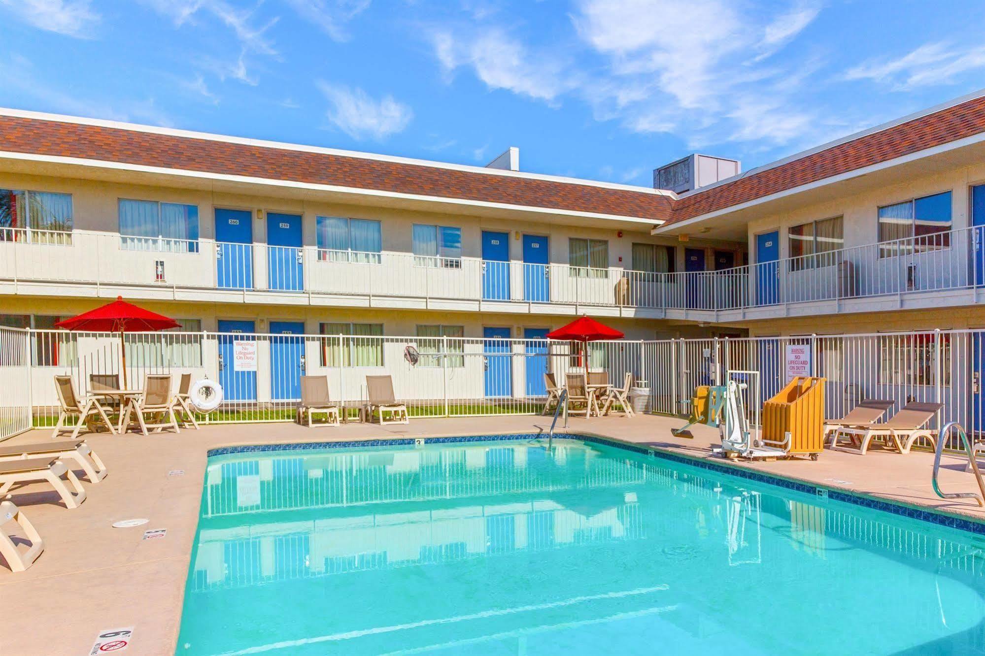 Motel 6-Phoenix, Az - North Bell Road Exteriér fotografie